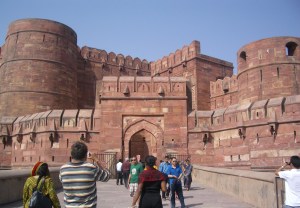 Gate into Agra Fort.